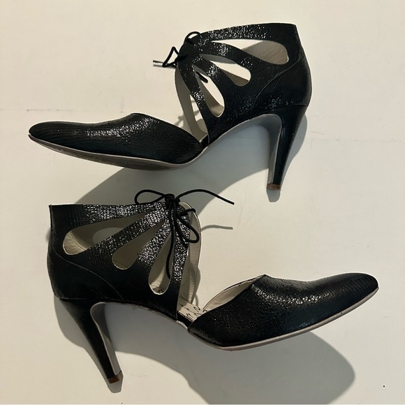 Un Tour en Ville Elegant Black Leather Women's Heels Tissage Satine 39 / 8.5 US - Picture 3 of 12